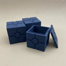 Load image into Gallery viewer, Action figure crate accessory with removable top! (3) per pack