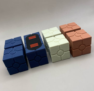 BUNDLE 1 -  Action figure crates accessory with removable tops!