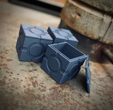Action figure crate accessory with removable top! (3) per pack