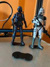 Load image into Gallery viewer, Single Peg 6 inch action figure stands! (qty 10 pieces)